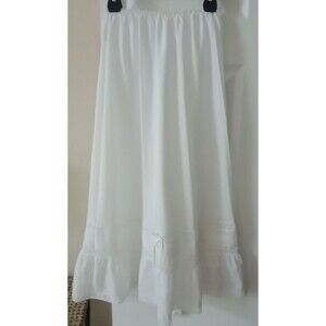 Vintage ST. MICHAEL White Half Slip Ruffle Hemline Lace Trim Petticoat V/EUC!